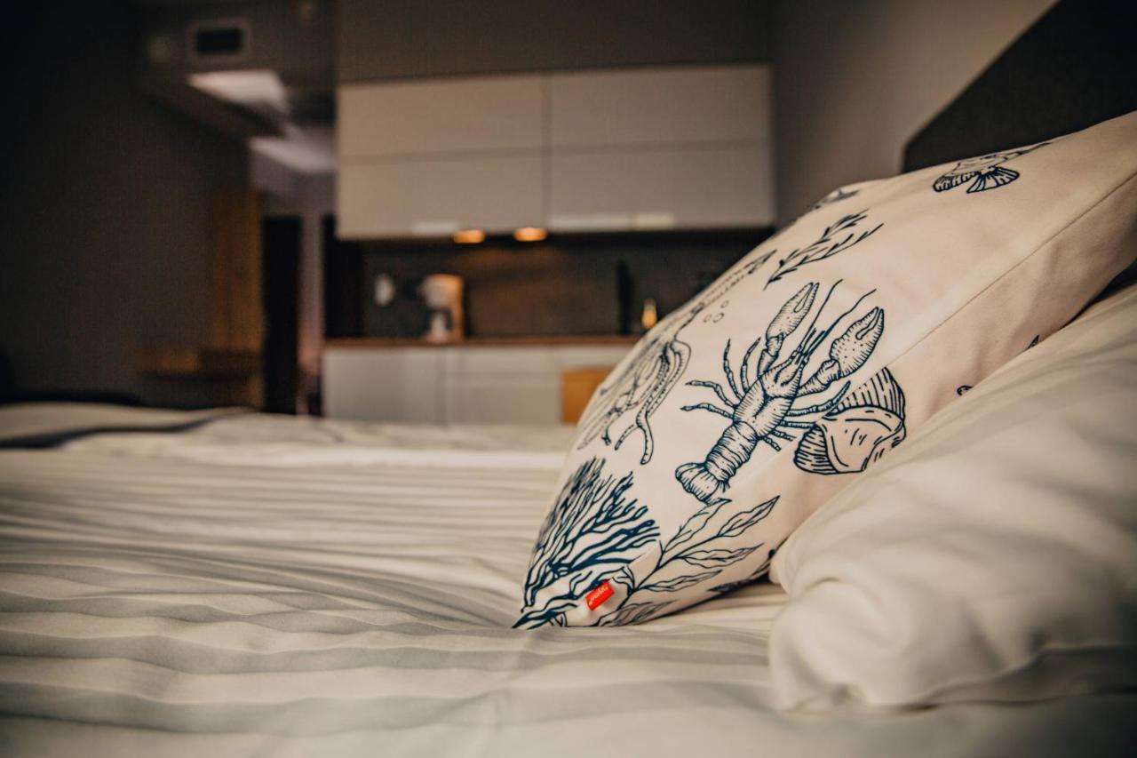 Jbhotels Apartament Premium Hanza Tower Щецин Экстерьер фото